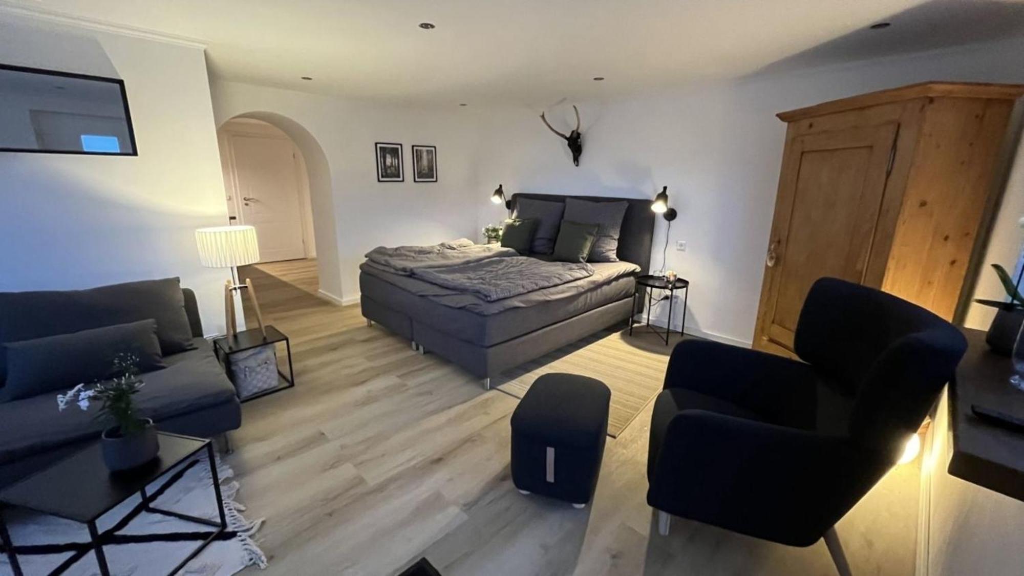 Wellness Appartement Eifelglueck Pelm Esterno foto